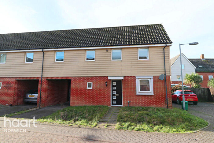 3 Bedroom Detached House To Rent In Siskin Close, Norwich, NR8