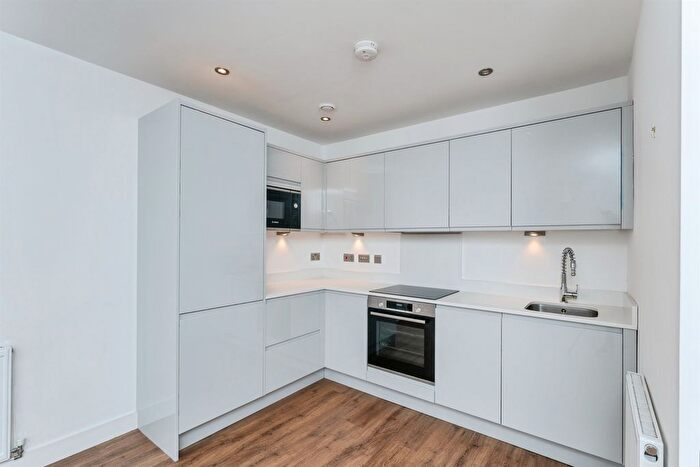 1 Bedroom Flat For Sale In Canal Street, Chester, CH1