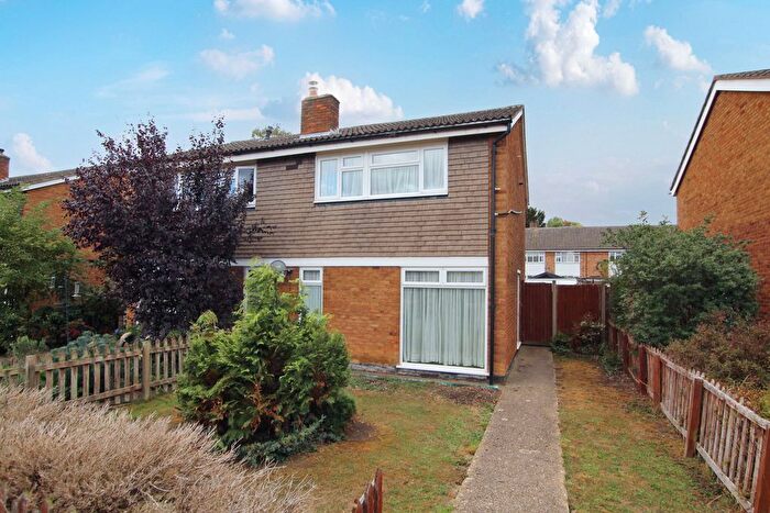3 Bedroom Semi-Detached House For Sale In Glebe Road, Sandy, Bedfordshire, SG19