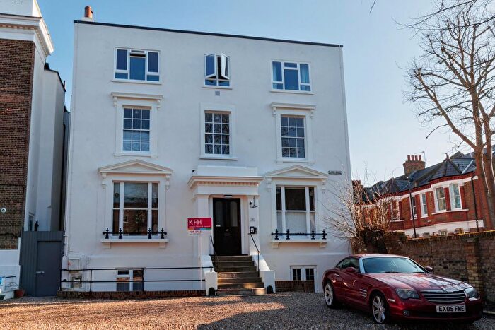 1 Bedroom Flat For Sale In Larkhall Rise, Clapham, London, SW4