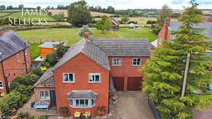 4 Bedroom Detached House For Sale In Warbreck House, Main Street, Illston On The Hill, Leicestershire, LE7
