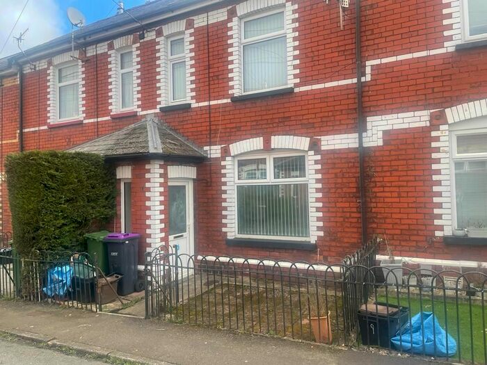 2 Bedroom Terraced House To Rent In King Street, Pontypool, NP4