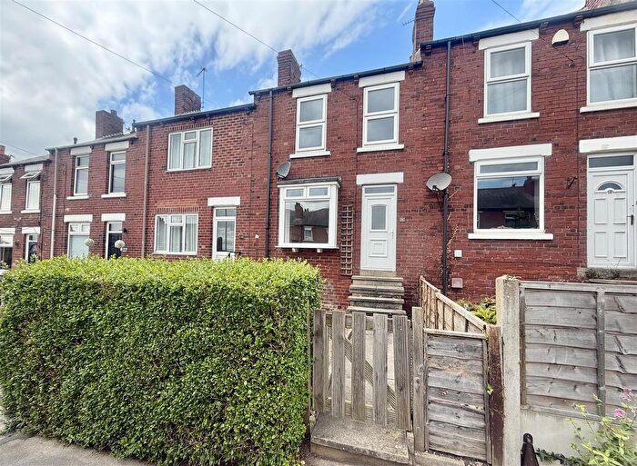 2 Bedroom Terraced House For Sale In Tatefield Place, Kippax, Leeds, LS25