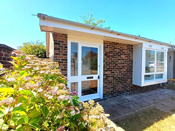 3 Bedroom Bungalow To Rent In Foxdown Close, Canterbury, Kent, CT2