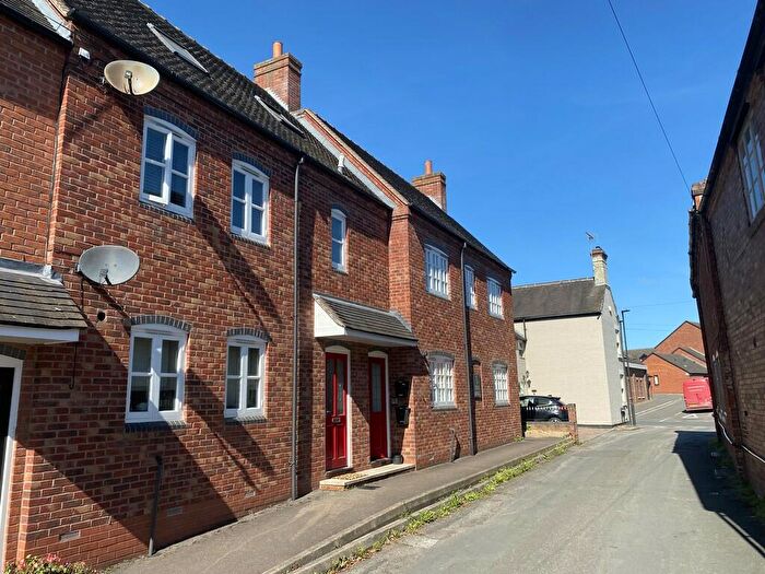 2 Bedroom Apartment For Sale In Bell Mews, Barton-under-Needwood, DE13