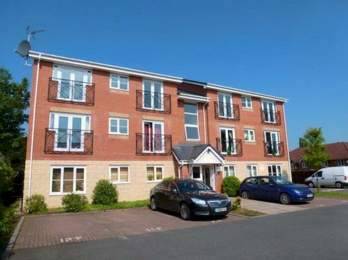 2 Bedroom Flat To Rent In Macarthur Way, Stourport-On-Severn, DY13