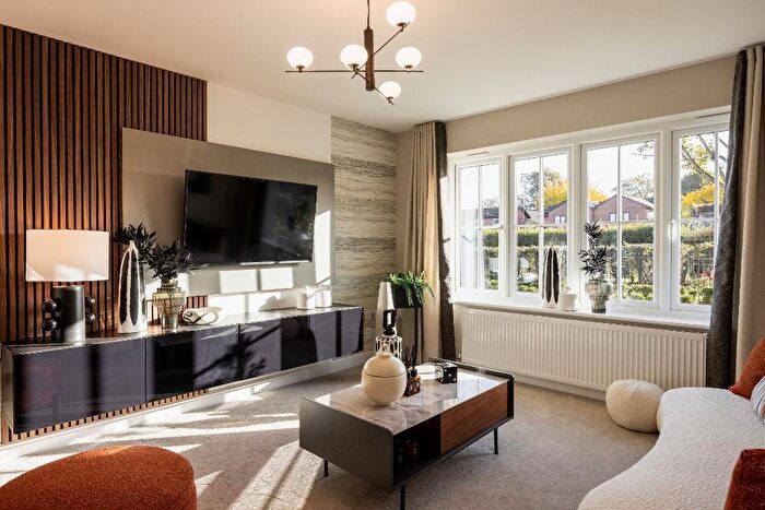 3 Bedroom Semi Detached House To Rent In Dunnock Close, Chorlton, Manchester, M21