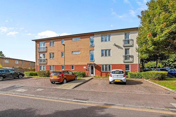 1 Bedroom Flat For Sale In Watson Road, Stevenage, SG1