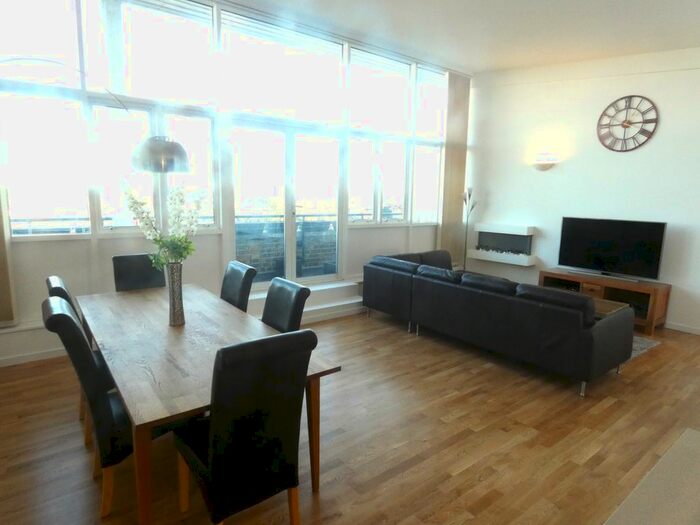 2 Bedroom Flat To Rent In Spectacle Works, Jedburgh Road, London, E13