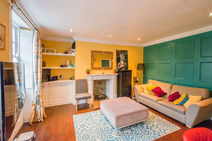 1 Bedroom Flat To Rent In New King Street, Bath, BA1