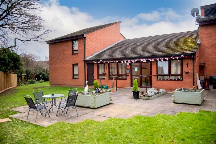 1 Bedroom Flat To Rent In Skipton Gardens, Coventry, CV2