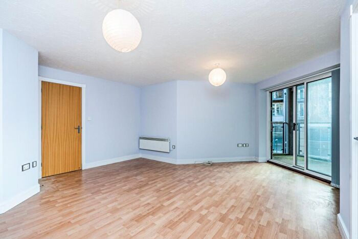 2 Bedroom Apartment To Rent In Goldsmiths Court, Briton Street, Southampton, SO14