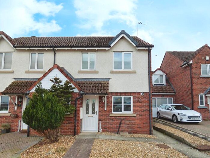 3 Bedroom Semi-Detached House To Rent In Helvellyn Rise, Carlisle, CA2