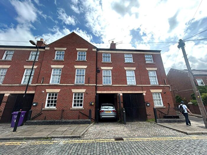 4 Bedroom Terraced House For Sale In Pilgrim Street, Liverpool, Merseyside, L1