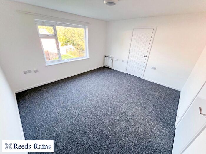 2 Bedroom Apartment To Rent In Gloucester Grange, Newcastle, Staffordshire, ST5