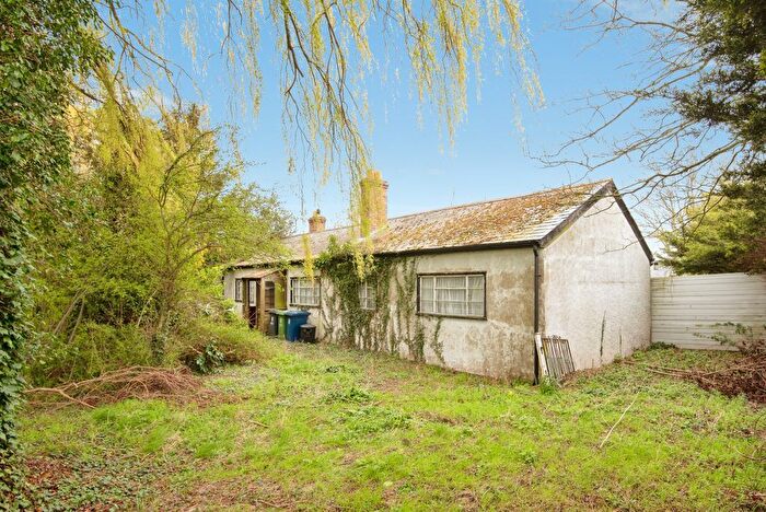 3 Bedroom Detached Bungalow For Sale In Barrington Road, Shepreth, Royston, SG8