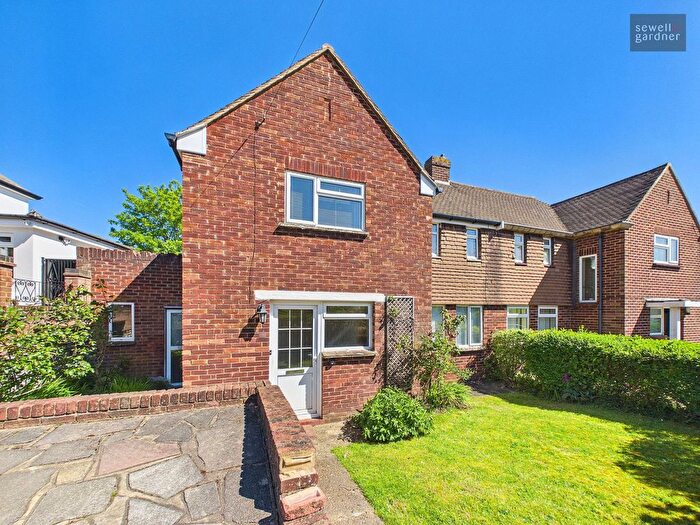 3 Bedroom Semi-Detached House For Sale In The Queens Drive, Rickmansworth, WD3