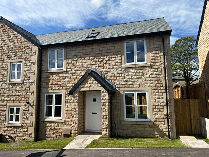 3 Bedroom Semi-Detached House To Rent In Hall Barn Drive, Longridge, PR3