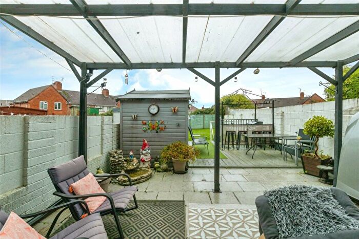 3 Bedroom Terraced House For Sale In Somerdale Avenue, Bristol, BS4