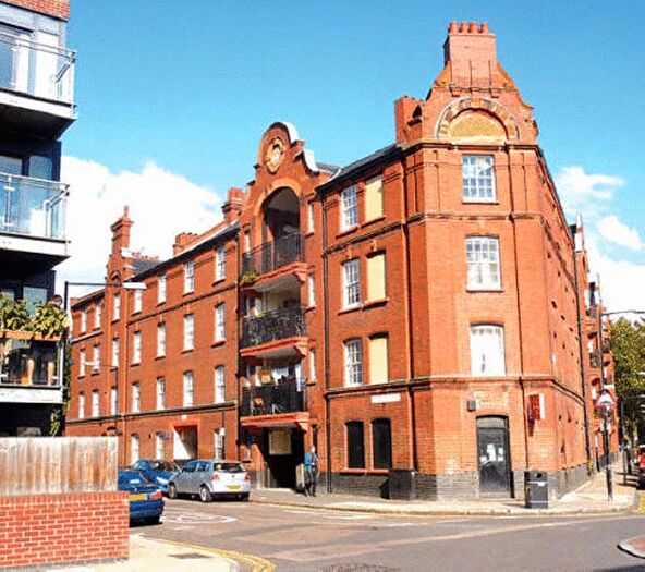 1 Bedroom Flat To Rent In Cressy House, Hannibal Road, Stepney, E1