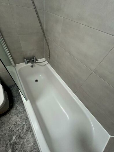 1 Bedroom Flat To Rent In Landmark, Waterfront West, Brierley Hill, West Midlands, DY5