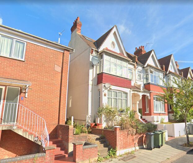 5 Bedroom Terraced House To Rent In Broxholm Road, London, SE27