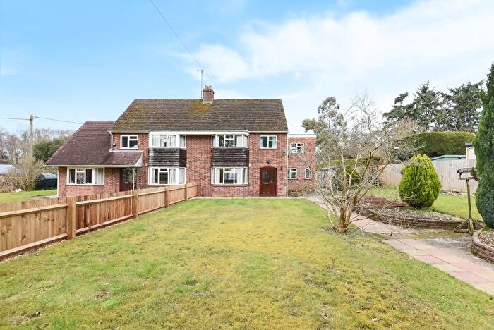 4 Bedroom Semi-Detached House To Rent In Headley, Hampshire, RG19