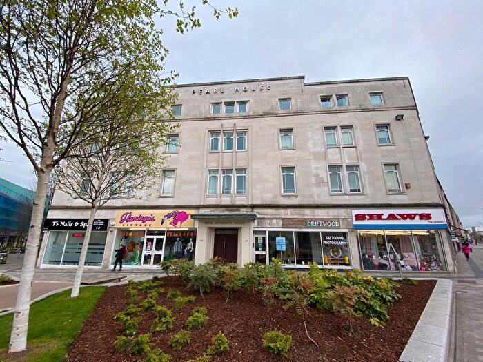 1 Bedroom Flat To Rent In Pearl House, Princess Way, Swansea, Swansea, SA1