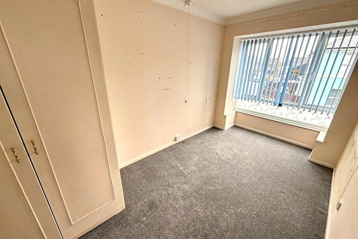 2 Bedroom Retirement Property For Sale In Penrith Court, Broadwater Street East, Worthing, West Sussex, BN14