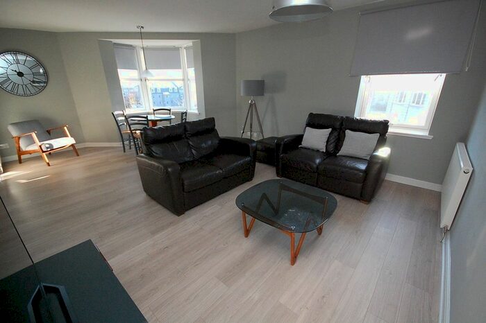 2 Bedroom Flat To Rent In Berry Street, City Centre, Aberdeen AB25