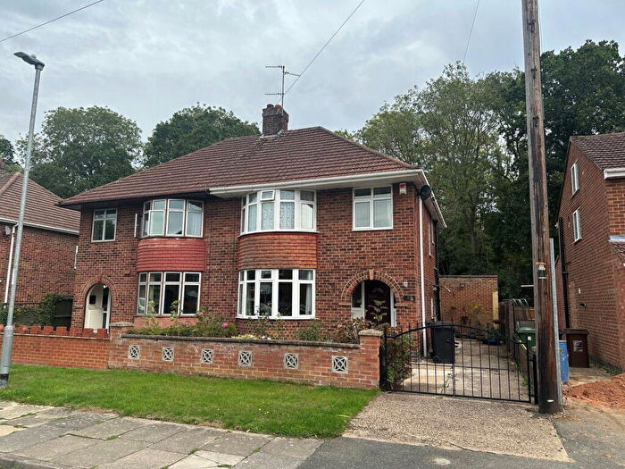 3 Bedroom Semi Detached House For Sale In Surrey Close, Corby, Northamptonshire, NN17