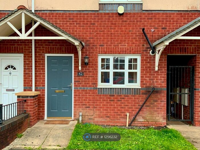 2 Bedroom Terraced House To Rent In Broadoak Drive, Manchester M22