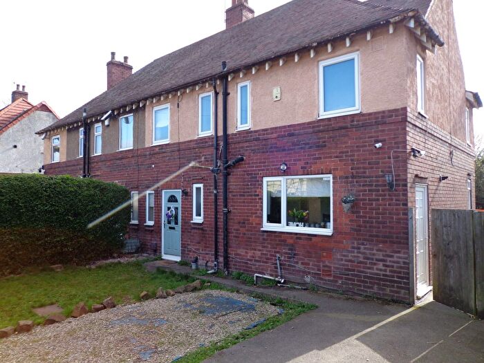 3 Bedroom Semi-Detached House For Sale In Love Lane, Pontefract, West Yorkshire, WF8