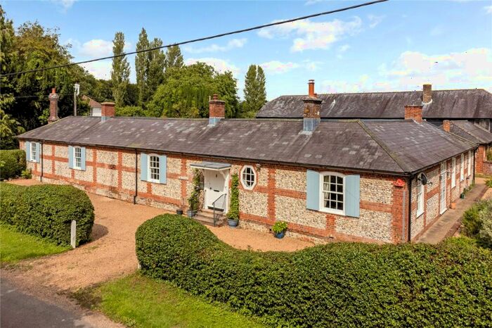 4 Bedroom Bungalow For Sale In Kilmeston, Alresford, Hampshire, SO24