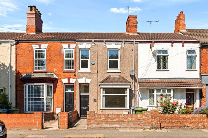 2 Bedroom Terraced House For Sale In Hainton Avenue, Grimsby, Lincolnshire, DN32