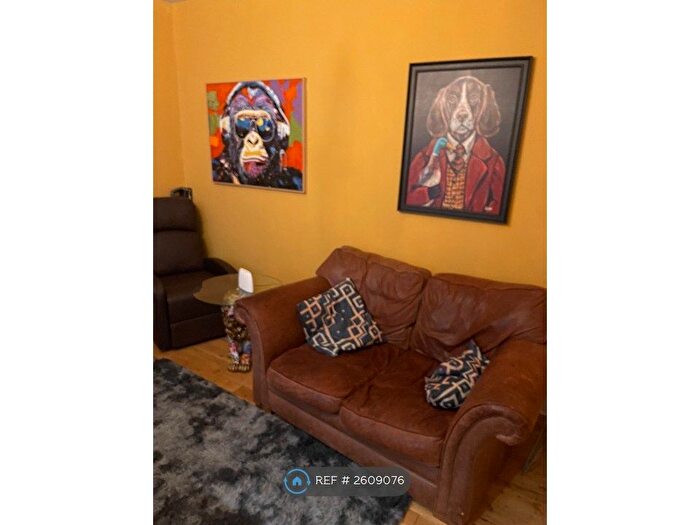 2 Bedroom Flat To Rent In Bromar Road, London, SE5