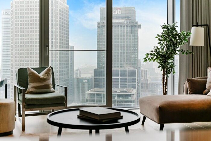 2 Bedroom Apartment To Rent In Newfoundland Place, London, E14