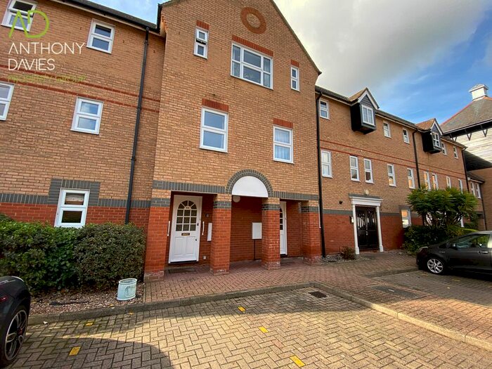 2 Bedroom Terraced House To Rent In Mitre Court, Railway Street, Hertford, SG14