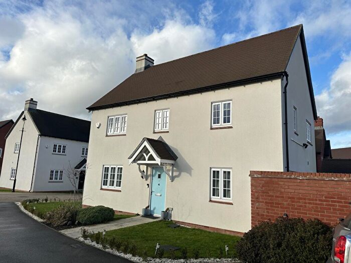 4 Bedroom Detached House For Sale In Harebell Road, Wootton, Northampton, NN4