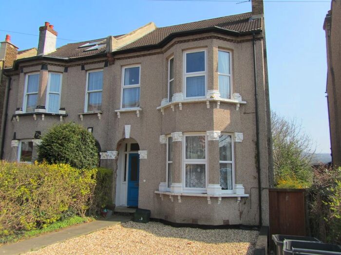 1 Bedroom Flat To Rent In Avondale Road, South Croydon, CR2