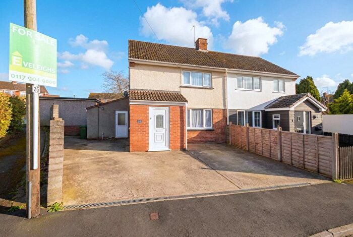 3 Bedroom Semi-Detached House For Sale In Lincoln Close, Keynsham, Bristol, BS31