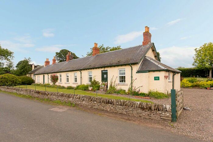 3 Bedroom Bungalow For Sale In Lundie, Dundee, DD2