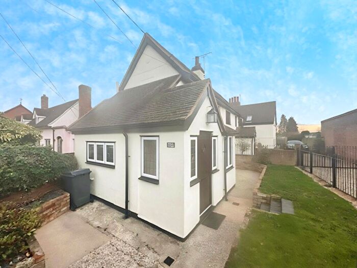 1 Bedroom Cottage To Rent In Main Road, Howe Street, Chelmsford, CM3