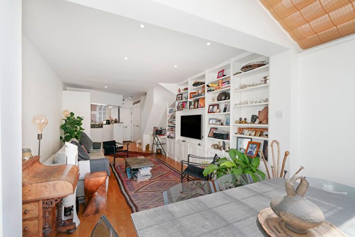 3 Bedroom Terraced House For Sale In Ives Street, Chelsea, London, SW3