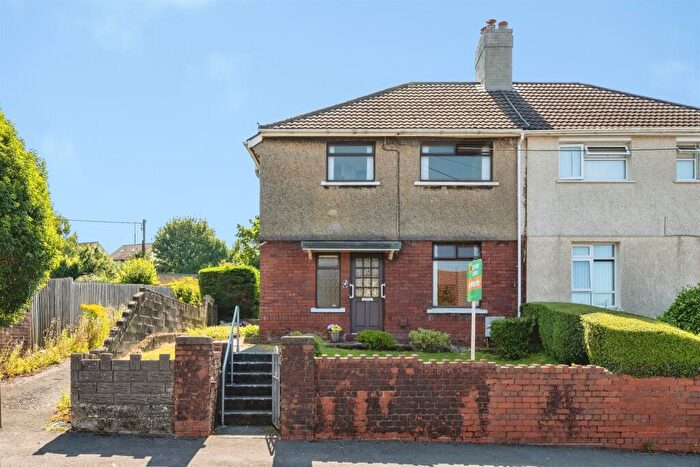 4 Bedroom Semi-Detached House For Sale In Mount Crescent, Penllergaer, Swansea, SA4