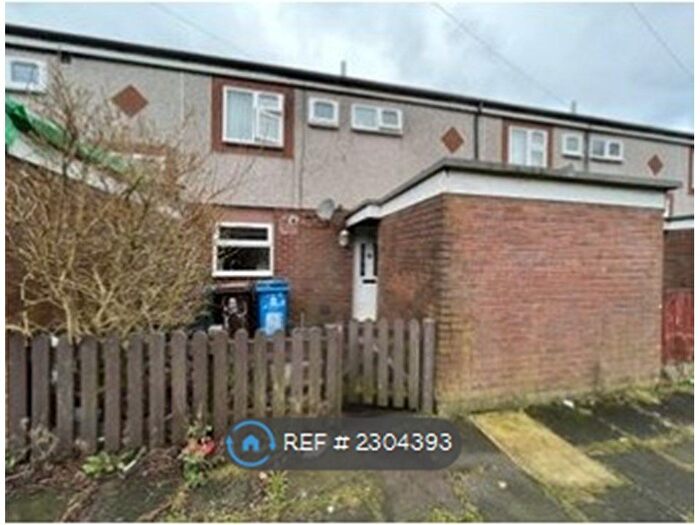 3 Bedroom Terraced House To Rent In Poynter Walk, Oldham, OL1