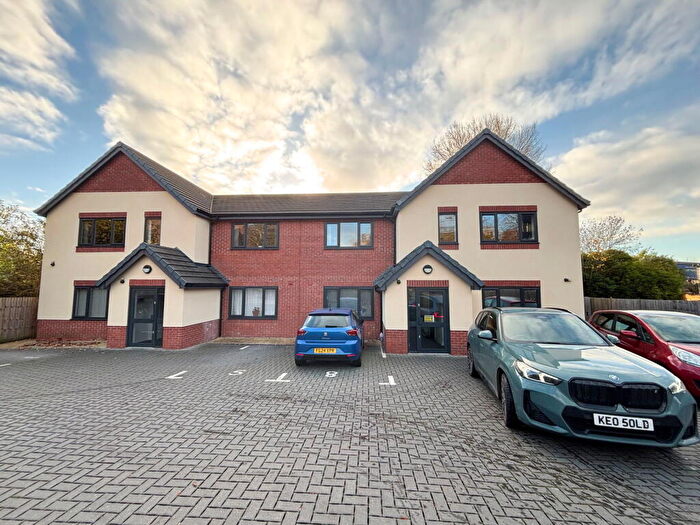 2 Bedroom Flat To Rent In Florence Court, Moor Lane, Witton, Birmingham, B6