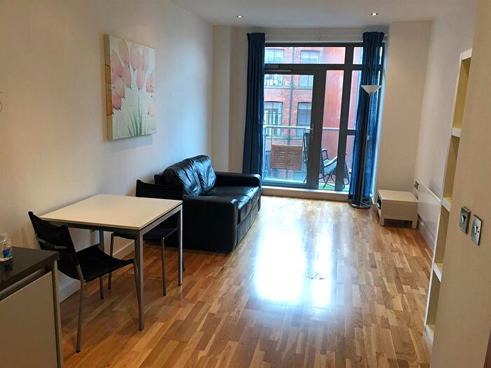 1 Bedroom Apartment To Rent In Roberts Wharf, Neptune Street, Leeds, LS9
