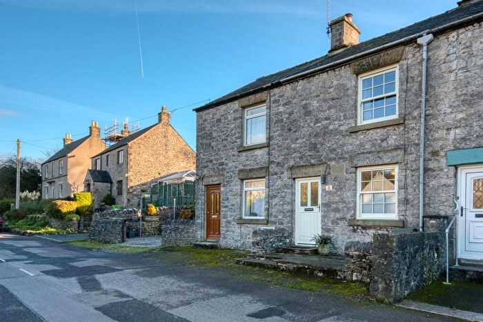 2 Bedroom Terraced House For Sale In Litton Dale, Litton, Buxton, SK17
