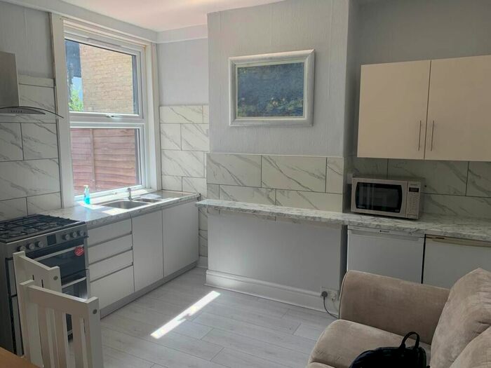 4 Bedroom Terraced House To Rent In Rectory Lane, London, SW17